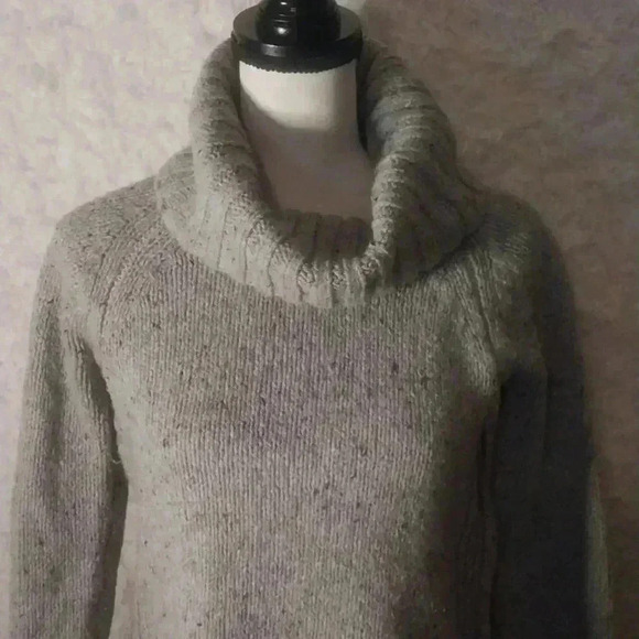 Cynthia Rowley Gray Wool Blend Sweater with Side Zipper Size XS - Picture 2 of 8